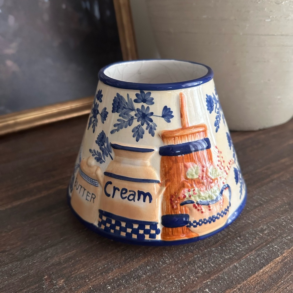 Yankee Candle Ceramic Holder with Cream and Blue Design
